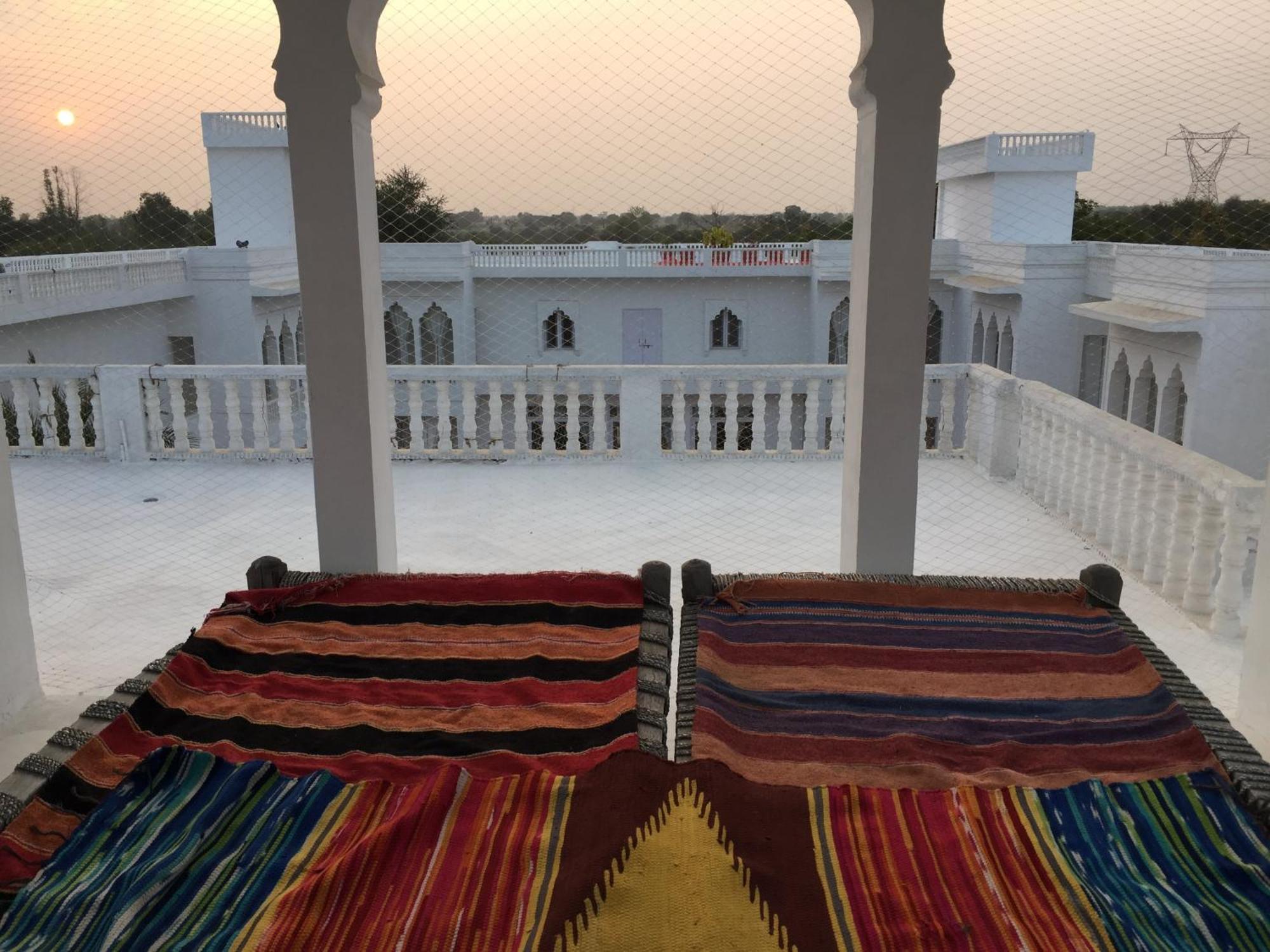 Savista Retreat Hotel Jaipur Luaran gambar