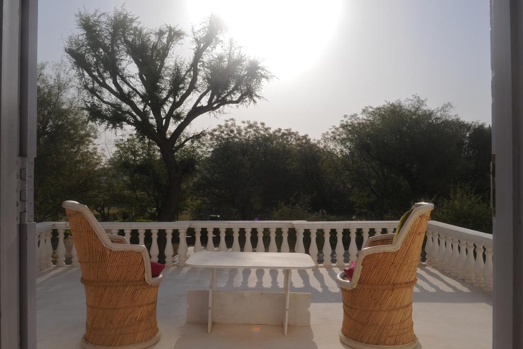 Savista Retreat Hotel Jaipur Bilik gambar