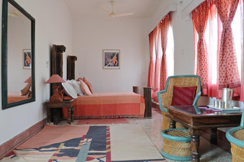 Savista Retreat Hotel Jaipur Luaran gambar